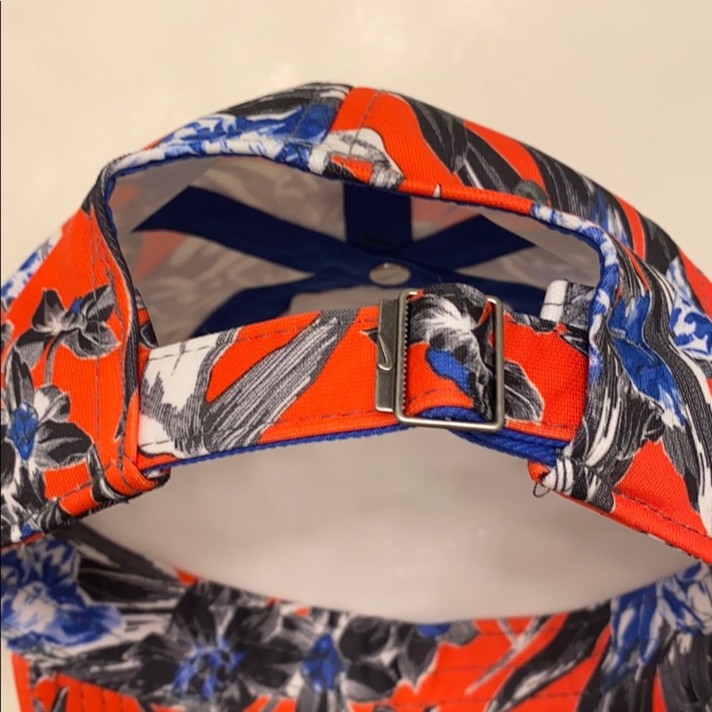 Nike Women’s Cap - Picture 7 of 10